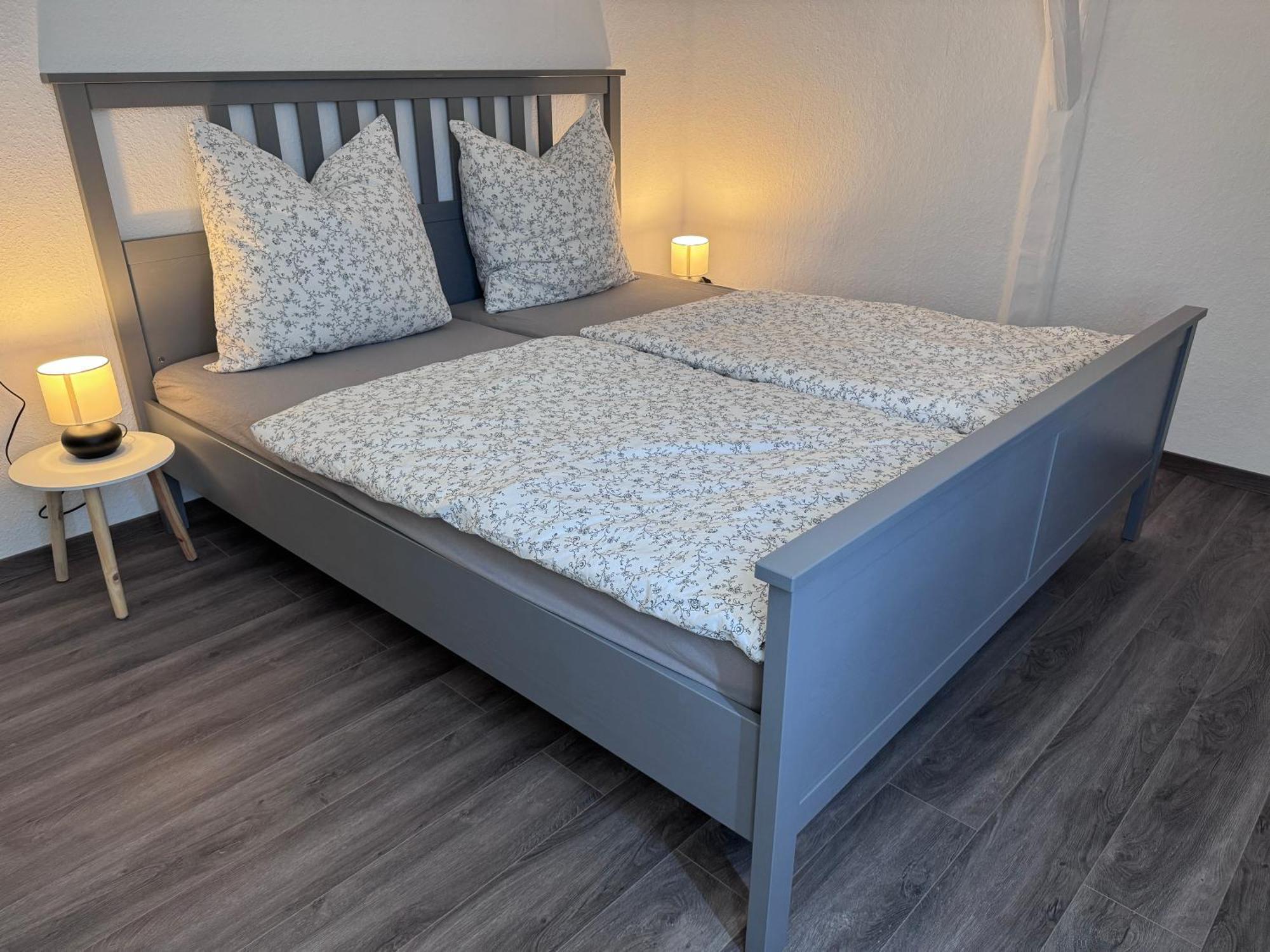Ferienwohnung Direkt An Der Mosel Im Zentrum Von Zell Екстериор снимка