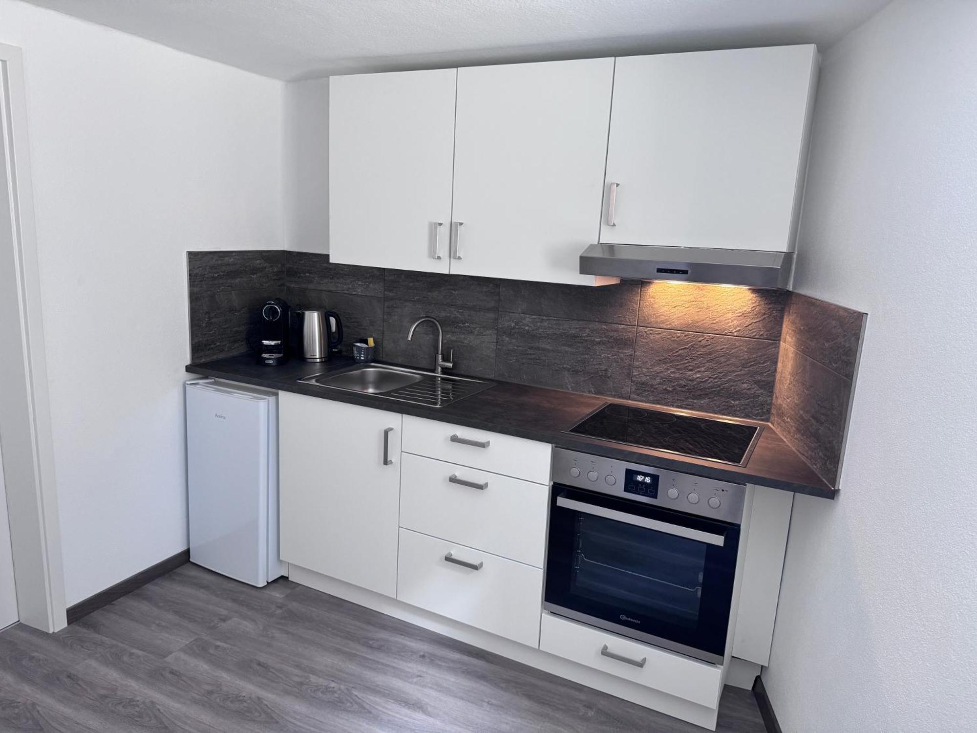 Ferienwohnung Direkt An Der Mosel Im Zentrum Von Zell Екстериор снимка